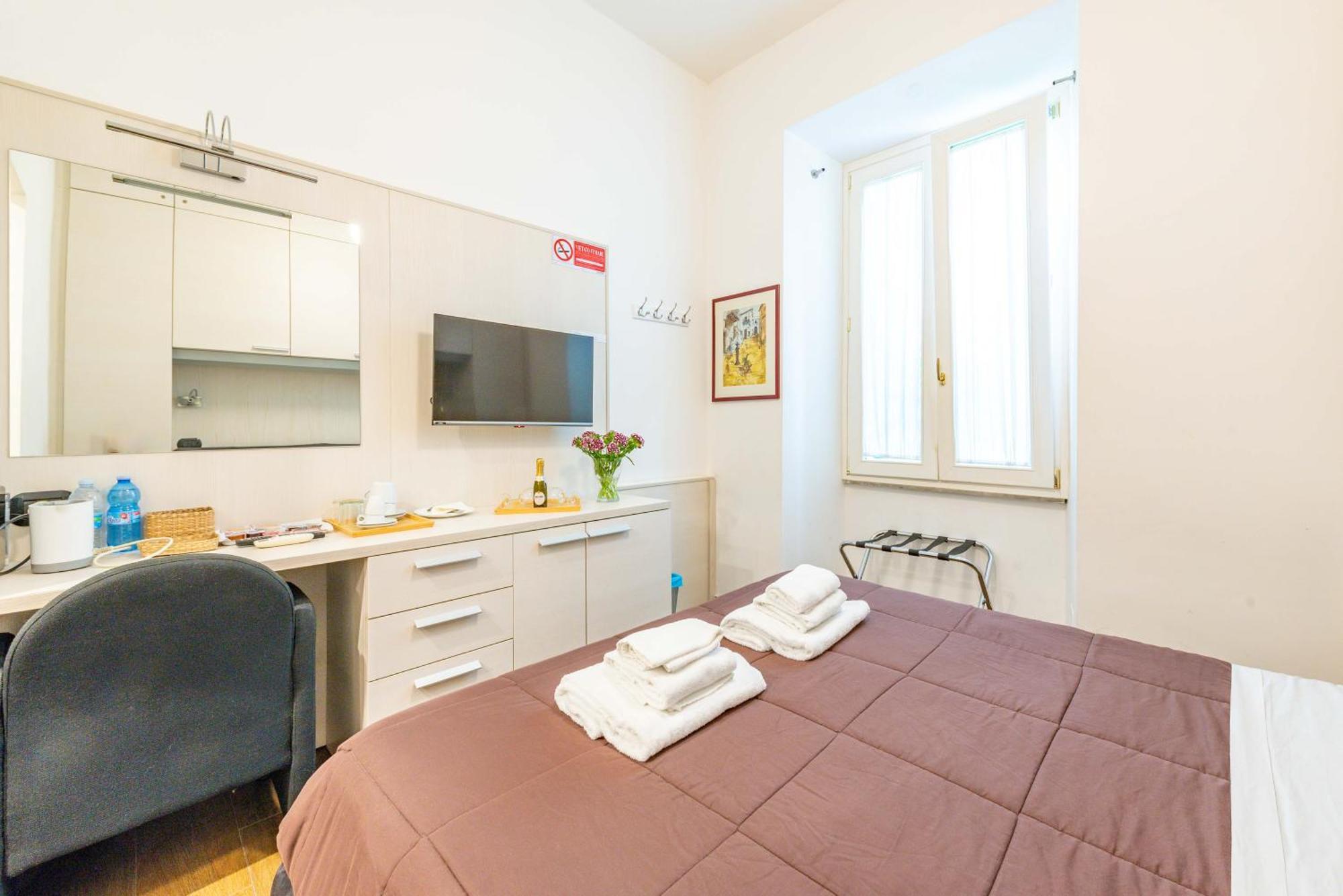 Andenis Tiber House Hotel Rome Exterior photo